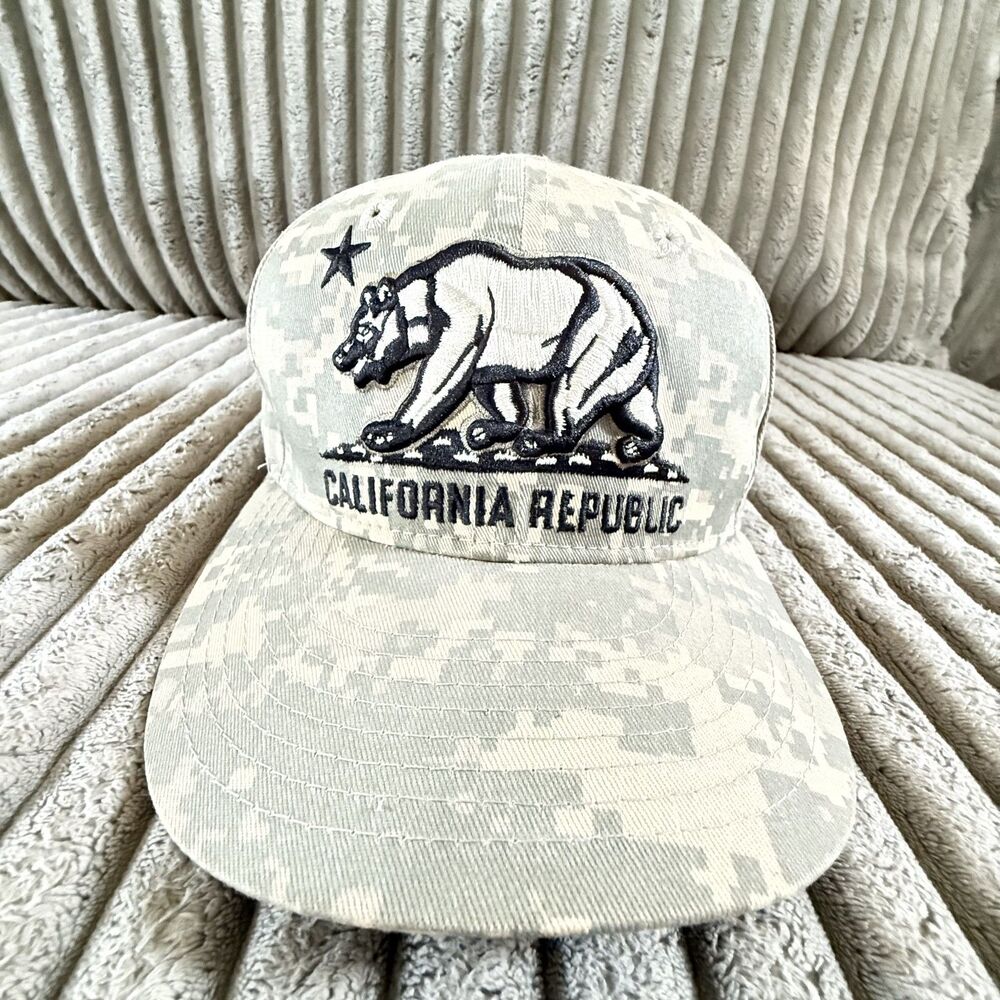 Whang Clothing California Republic Bear Camo Snapback Hat Embroidered Tan Men OS